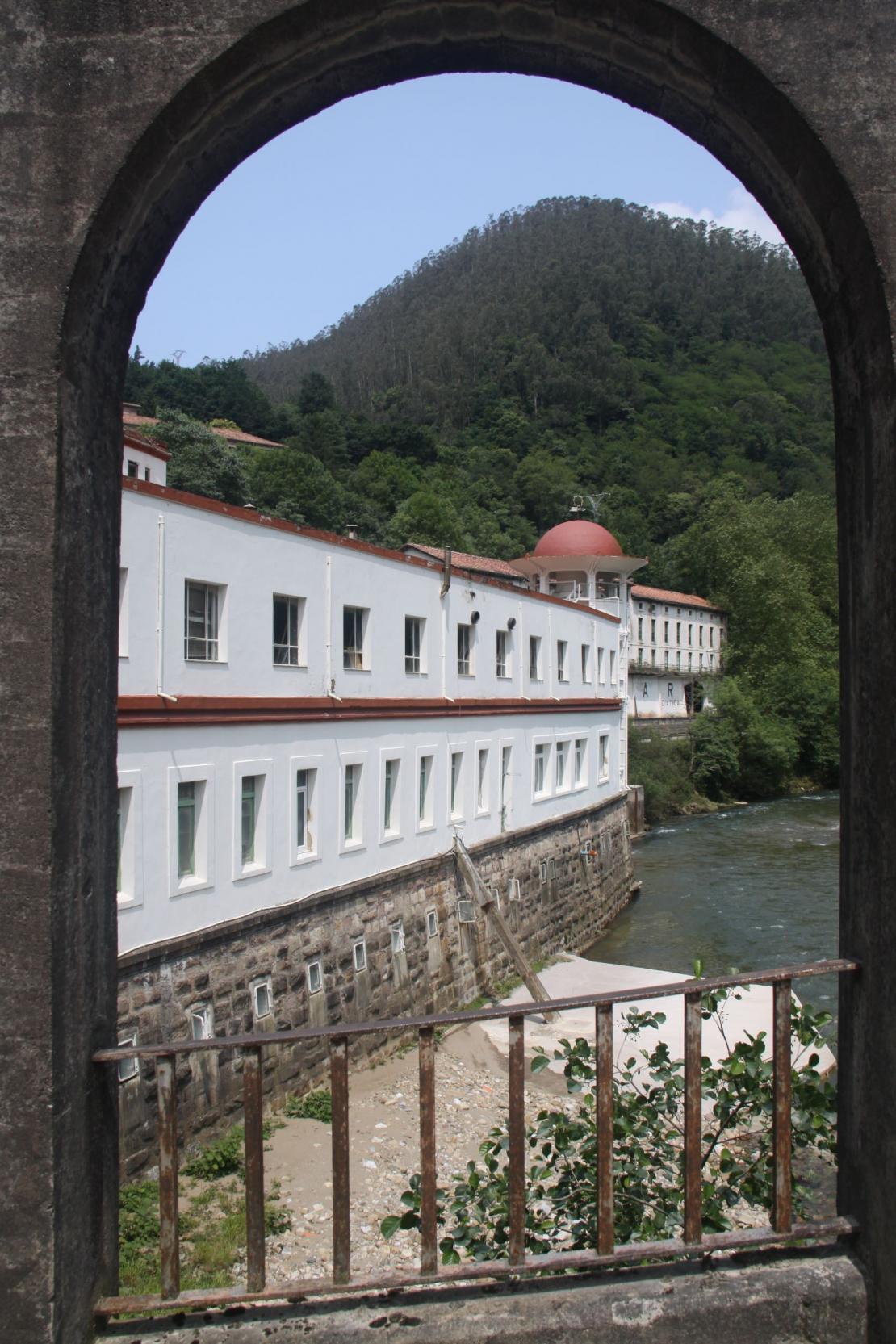 Foto de Balneario de Las Caldas de Besaya en Campoo de Enmedio, Cantabria